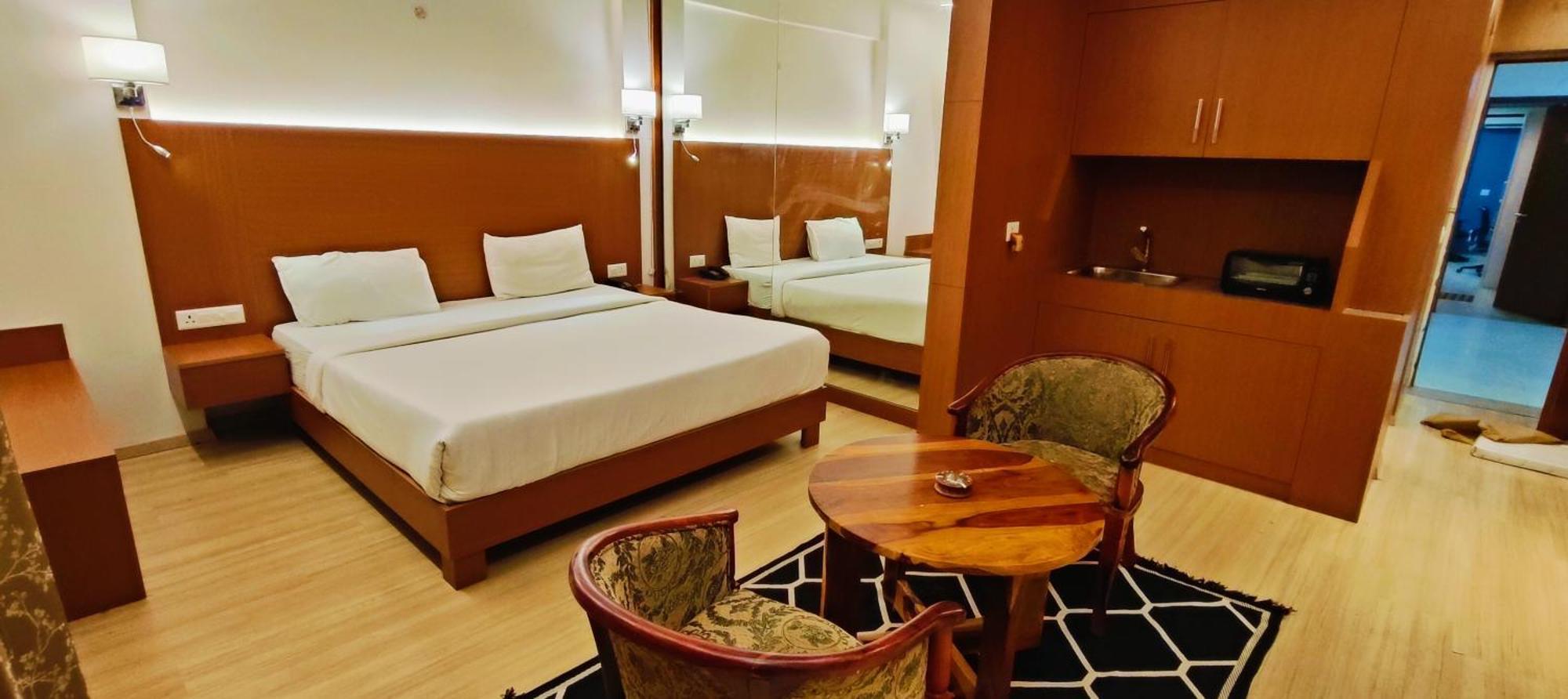 The Grace Residency - Gomtinagar, Lucknow Aparthotel Buitenkant foto