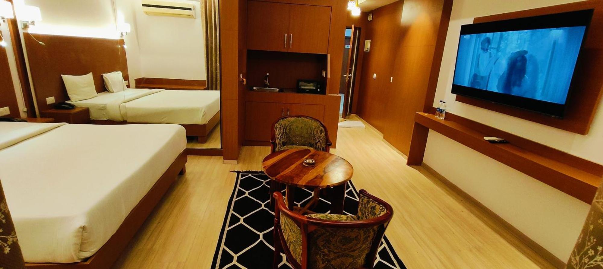 The Grace Residency - Gomtinagar, Lucknow Aparthotel Buitenkant foto